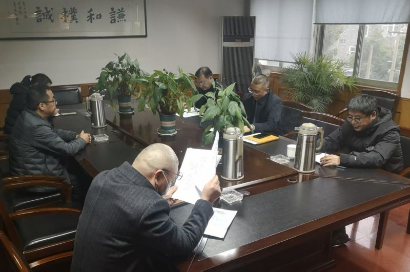 公司工會(huì)召開了五屆三次職工（會(huì)員） 代表大會(huì)預(yù)備會(huì)議